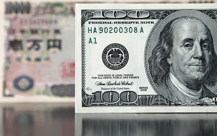 Dolar Defensif pasca Data ekonomi yang Lemah