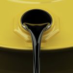 Minyak Menuju Penurunan Mingguan Karena Kekhawatiran Permintaan Imbangi Risiko Timur Tengah